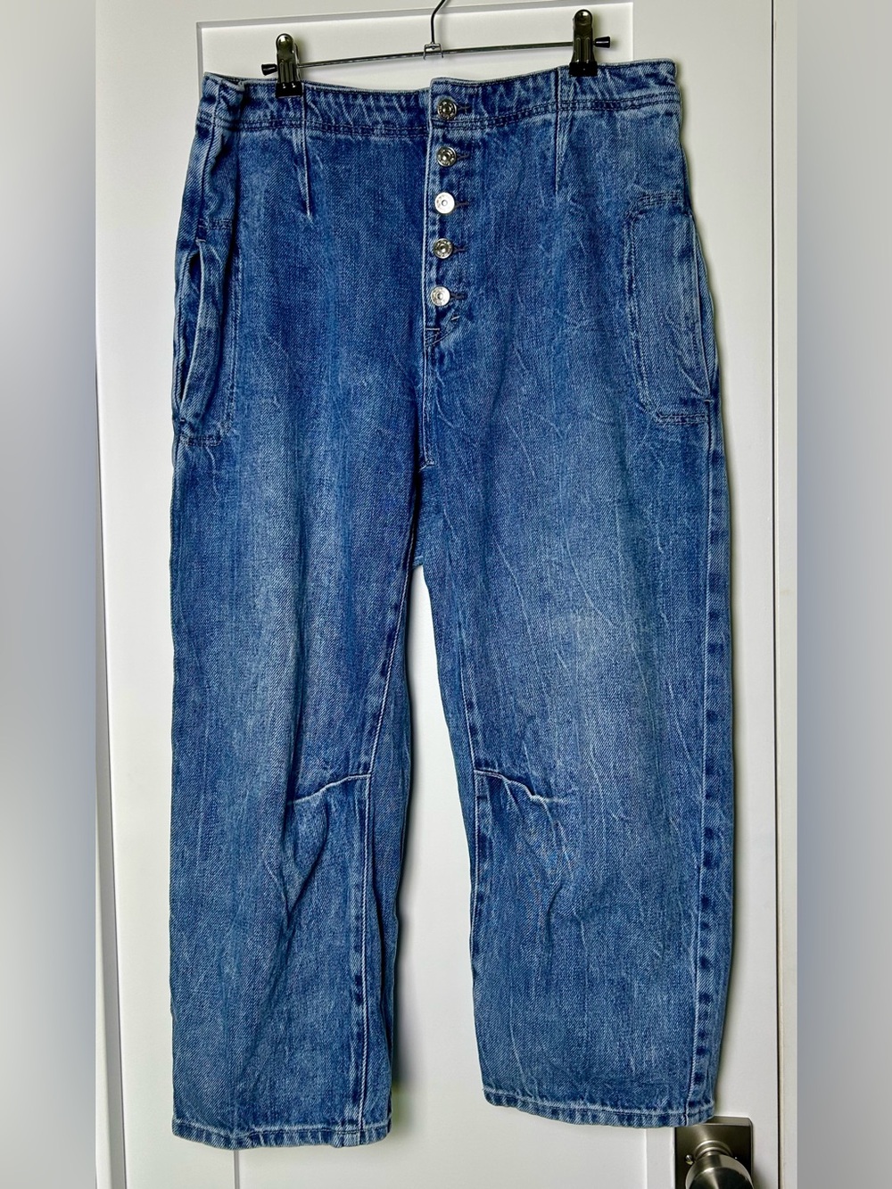 We The Free by Free People Cropped Barrel Jeans Size 31 Blue Denim